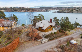 3 Bedroom Cozy Home In Sandefjord